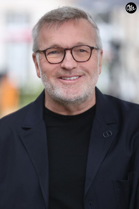Laurent Ruquier participe à la séance photo des « Grosses Têtes » dans le cadre du 17e Festival du film d'Angoulême, à Angoulême, le 29 août 2024, en France. Photo de Jérôme Dominé/ABACAPRESS.COM