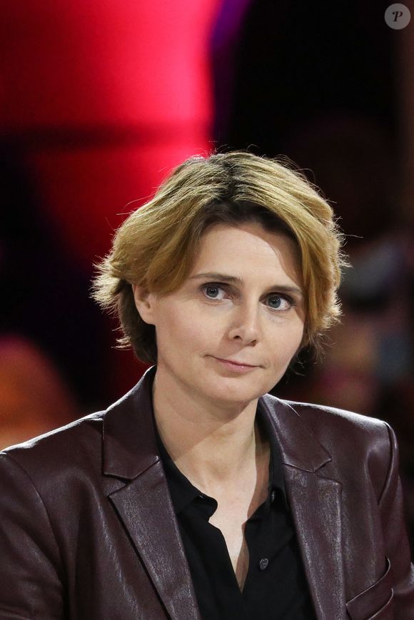 Caroline Fourest durant la cérémonie d'ouverture du Forum "Génération Egalité" au Carrousel du Louvre, le 30 juin 2021. 

Photo : Stéphane Lemouton / Bestimage