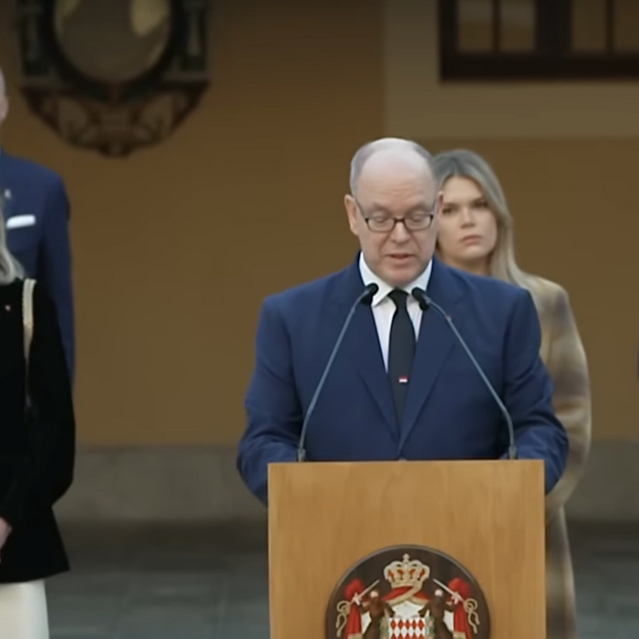 A l'occasion de la Fête Nationale monégasque 2025, S.A.S. le Prince Albert II a remis les décorations dans les ordres de Saint-Charles et des Grimaldi, le lundi 17 novembre 2025 via Youtube @MonacoInfo