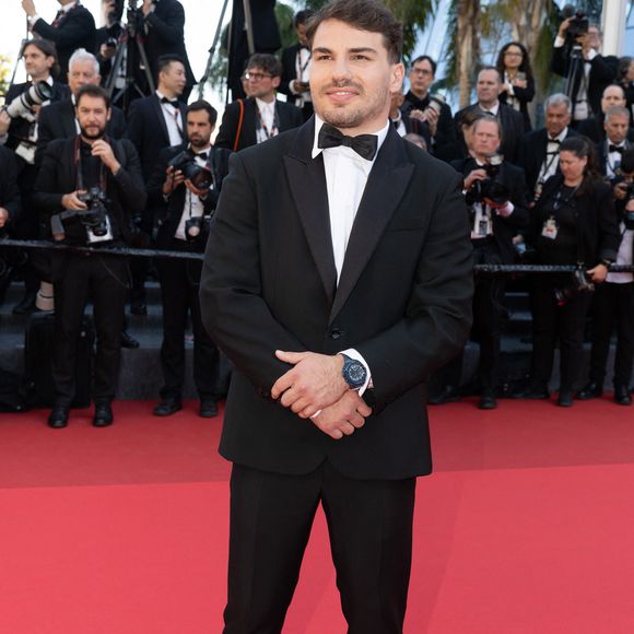 Il portait une montre Audemars Piguet

Antoine Dupont (montre Audemars Piguet) - Montée des marches du film « Dossier 137 » lors du 78ème Festival International du Film de Cannes, au Palais des Festivals à Cannes. Le 15 mai 2025
© Olivier Borde / Bestimage