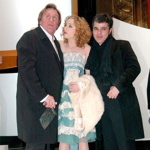 L'acteur français Gérard Depardieu, sa fille Julie Depardieu et son petit ami à la fin de la 30ème cérémonie des César qui s'est tenue au Théâtre du Chatelet à Paris, France, le 26 février 2005. Photo par Klein-Zabulon/ABACA.