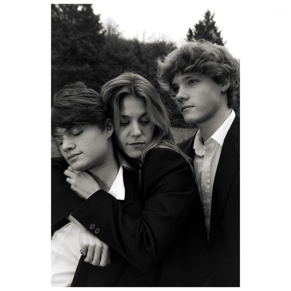Les enfants de Marc Lavoine et Sarah Poniatowski affichent leur belle complicité sur Instagram.