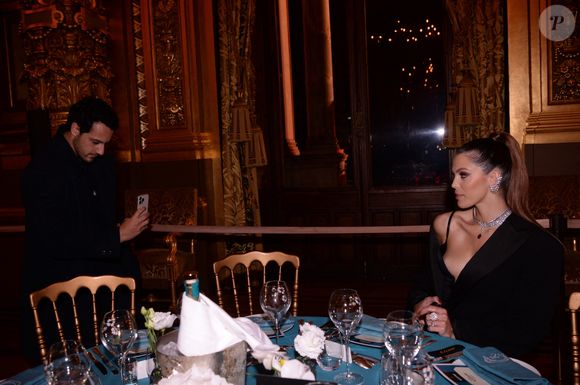 Exclusif - Iris Mittenaere et son ex-compagnon Diego El Glaoui - Dîner Etam après le défilé Etam Live Show 2021 à l'Opéra Garnier à Paris, le 4 octobre 2021.
© Rachid Bellak / Bestimage