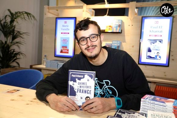 Paul El Kharrat Festival du livre de Paris 2024 - Festival du livre de Paris 2024 le 13 avril 2024.
© Cedric Perrin / Bestimage