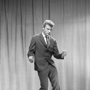 Archives - En France, à Paris, sur le plateau d'une émission, Johnny Hallyday. Le 19 avril 1962
© Michel Ristroph via Bestimage