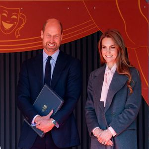 Le prince William et Kate Middleton lors d'une visite à l'école primaire de Churchtown à Southport, pour voir la nouvelle cour de récréation commémorative qui a été créée en l'honneur des anciennes élèves Bebe King et Alice da Silva Aguiar, qui ont toutes deux été tuées lors de l'attaque de Southport dans la ville le 29 juillet 2024, à Southport, au Royaume-Uni, le 23 septembre 2025. Photo par Phil Noble/PA Wire/ABACAPRESS.COM
