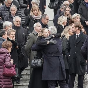 Pierre Casiraghi et sa femme Beatrice Borromeo - Obsèques de Fernanda Biffi Casiraghi (99 ans), mère de Stefano Casiraghi, à Fino Mornasco, Italie, le 9 décembre 2024. © Emanuele Roberto De Carli/IPA via ZUMA Press/Bestimage