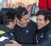 Sa femme, Perrine Le Pape, a annoncé sa mort à l’AFP.

Le Podium du Vendée Globe 2024-2025 - Yoann Richomme (2e), Charlie Dalin (1er) et Sébastien Simon (3e) - Les Sables d'Olonne le 17/01/2025.
Alexis Courcoux/Psnewz/Bestimage