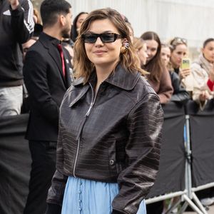 Louane Emera est arrivée au défilé Rabanne Femme Automne-Hiver 2026-2027, dans le cadre de la Fashion Week de Paris, le 5 mars 2026 à Paris, en France. Photo de Nasser Berzane/ABACAPRESS.COM