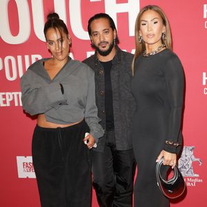 Amel Bent, Slimane et Vitaa au photocall du "concerto pour la paix" de Omar Harfouch au Théâtre des Champs-Elysées à Paris le 18 septembre 2024.

© Coadic Guirec / Bestimage
