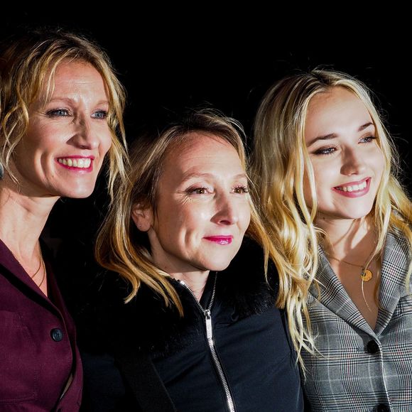 Alexandra Lamy, Audrey Lamy et Chloé Jouannet au 22ème Festival International du Film de Comédie de l'Alpe d'Huez, le 16 janvier 2019.

Photo : Agence / Bestimage