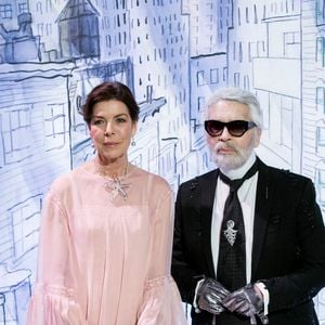 SAR La Princesse Caroline de Hanovre et Karl Lagerfeld - 64ème Bal de la Rose sur le thème de Manhattan, imaginé par K.Lagerfeld, au profit de la Fondation Princesse Grace, dans la Salle des Etoiles au Sporting Monte Carlo à Monaco. Le 24 mars 2018
© Pierre Villard / Palais Princier / SBM via Bestimage