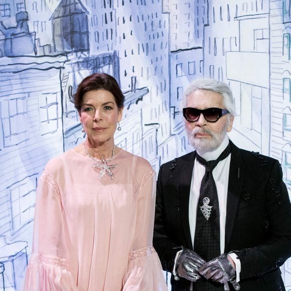 SAR La Princesse Caroline de Hanovre et Karl Lagerfeld - 64ème Bal de la Rose sur le thème de Manhattan, imaginé par K.Lagerfeld, au profit de la Fondation Princesse Grace, dans la Salle des Etoiles au Sporting Monte Carlo à Monaco. Le 24 mars 2018
© Pierre Villard / Palais Princier / SBM via Bestimage