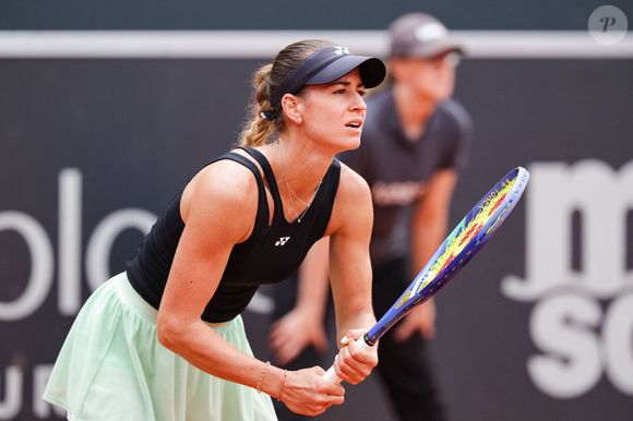 En moins d’un mois, c’est une nouvelle déception pour Loïs Boisson,

Lois Boisson remporte le tournoi de tennis Open d'Hambourg 2025 face à Anna Bondar (7/5 - 6/3).

Photo : Imago/PsnewZ/Bestimage