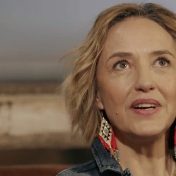Hélène de Fougerolles dans Un dimanche à la campagne sur France 2