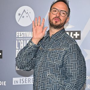 Jarry à la première de "L Amour C est Surcoté" au Festival in Alpe d Huez le 14 janvier 2025. Photo by Julien Reynaud/APS-Medias/ABACAPRESS.COM