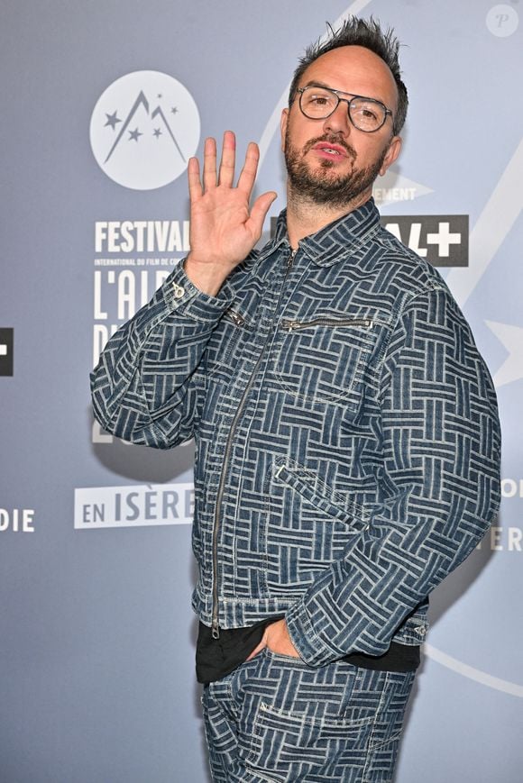 Après France TV, Jarry confirme son retour sur TF1 pour animer un tout  nouveau jeu (et jouer dans une série inspirée d'un célèbre film) : Le  diaporama - Purepeople