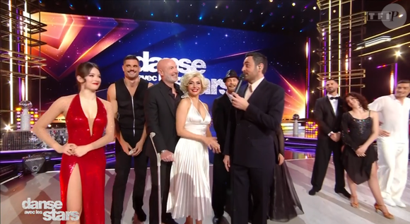 Pour rappel, il y a déjà eu un forfait cette saison. A savoir celui de Frank Leboeuf, qui était apparu en béquilles sur le plateau

Frank Leboeuf blessé dans "Danse avec les stars", capture d'écran TF1.