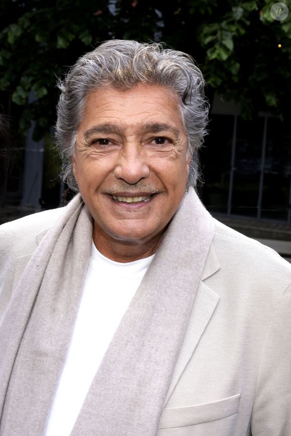 Frédéric François lors de la soirée hommage pour le cinquantième anniversaire de la mort de Mike Brant chez Warner Music France à Paris le 24 avril 2025.

© Cyril Moreau- Cédric Perrin / Bestimage