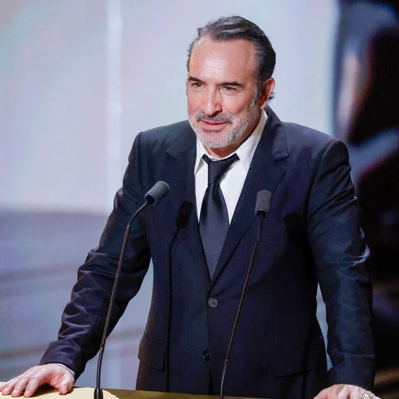 Le reboot de la série à succès "Un gars, une fille", autrefois portée par Jean Dujardin et Alexandra Lamy, est en préparation pour une diffusion sur RMC Life. 

Jean Dujardin lors de la cérémonie des César à l'Olympia à Paris, France © Borde-Jacovides/Bestimage