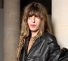 Trois ans après la disparition de sa maman Jane Birkin, Lou Doillon s'apprête à signer son grand retour sur la scène musicale.

Lou Doillon au défilé Isabel Marant collection printemps / été lors de la fashion week à Paris.

© Pierre Perusseau / Bestimage