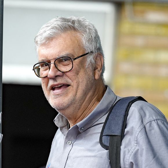 Repérée à seulement 14 ans, la soeur de Florent était partie de chez elle pour aller travailler avec son entraineur de l'époque, Philippe Lucas. 

Jean-Luc Manaudou participe à l'open des gones de natation à Lyon le 04/05/2024 - Photo Sandrine Thesillat / Panoramic
