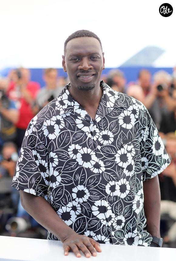 Omar Sy au photocall de "Tirailleurs" lors du 75ème Festival International du Film de Cannes, le 19 mai 2022.
© Dominique Jacovides/Bestimage