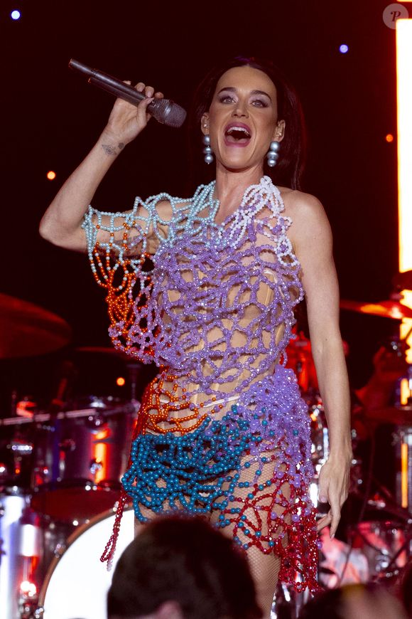 Katy Perry lors de sa tournée 2025.

Photo : The ImageDirect / Bestimage