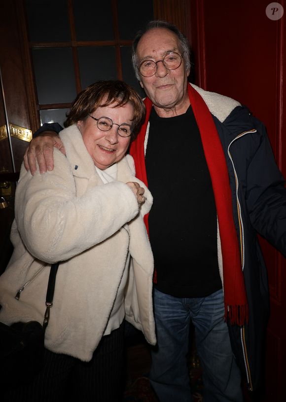 Marie-Paule Belle et Jacques Rouveyrollis - Jacques Rouveyrollis à fêté ses 60 ans de Lumières au théâtre Edouard 7 à Paris le 14 décembre 2025. © Coadic Guirec / Bestimage