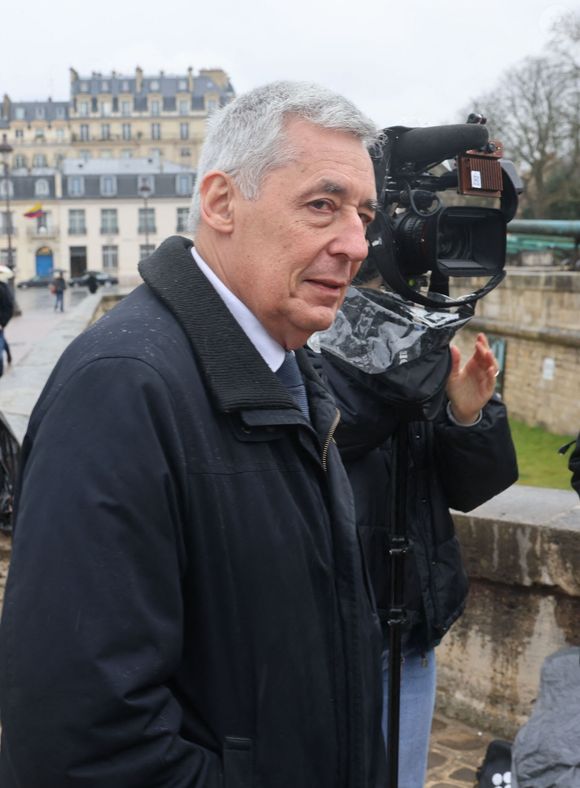 Henri Guaino - Arrivées aux obsèques de Jean-Louis Debré en la cathédrale Saint-Louis des Invalides à Paris le 10 mars 2025. © Cyril Moreau/Bestimage
