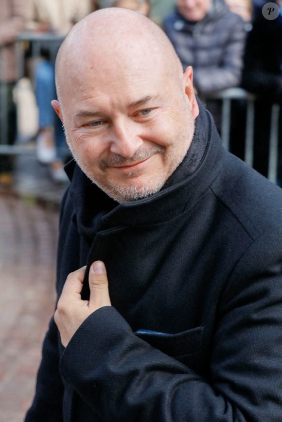 Cauet - Obsèques de Jean-Pierre Pernaut en la Basilique Sainte-Clotilde à Paris le 9 mars 2022. © Christophe Clovis / Bestimage
