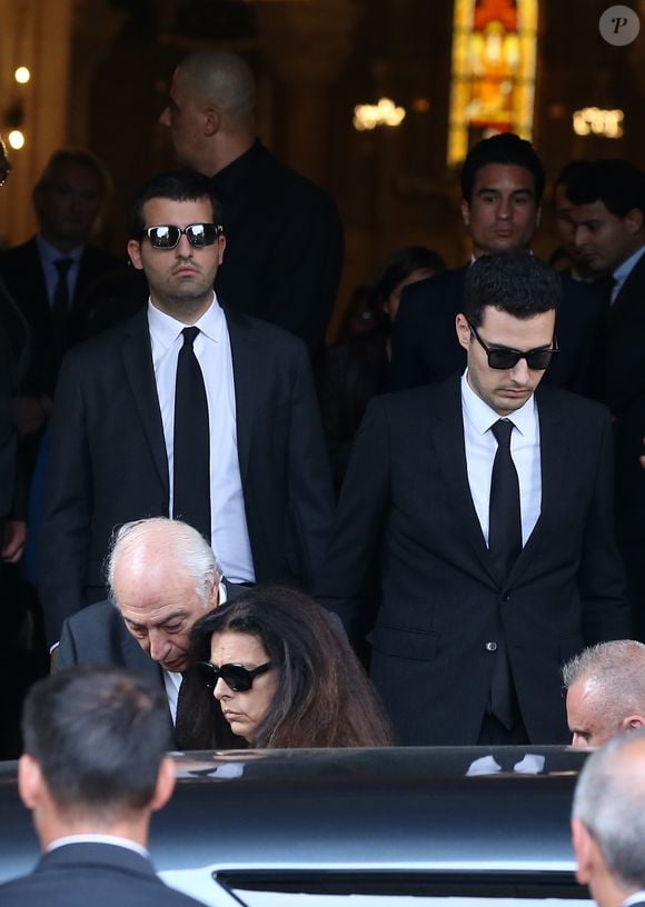 Jean-Victor Meyers, Nicolas Meyers, Jean-Pierre Meyers et sa femme Françoise Bettencourt Meyers - Sorties des obsèques de Liliane Bettencourt en l'église Saint-Pierre de Neuilly-sur-Seine le 26 septembre 2017. AGENCE / BESTIMAGE