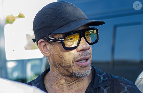 JoeyStarr en concert gratuit a Béthune dans le cadre du Feu d'artifice du 13 juillet 2025. © Stéphane Vansteenkiste/Bestimage