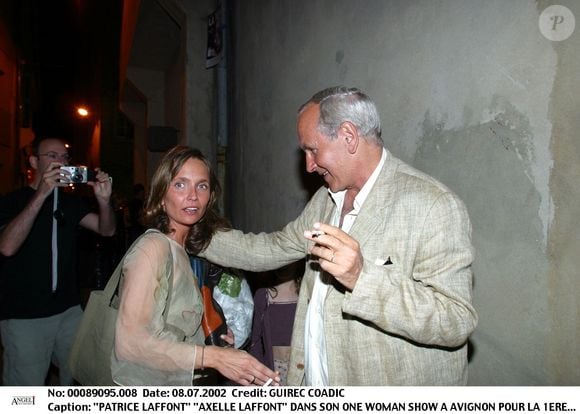 PATRICE LAFFONT" "AXELLE LAFFONT" DANS SON ONE WOMAN SHOW A AVIGNON POUR LA 1ERE FOIS SERRE"