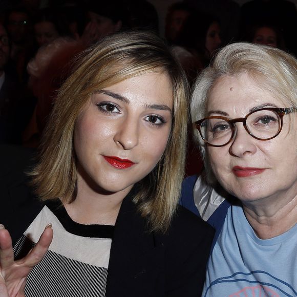 La pièce se joue jusqu'au 26 avril prochain

Marilou Berry et sa mere Josiane Balasko - People au defile Jean-Paul Gaultier lors de la fashion week Haute-Couture Automne-Hiver 2013/2014 a Paris le 3 juillet 2013. © OLIVIER BORDE / BESTIMAGE