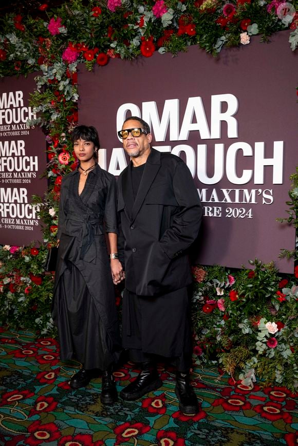 JoeyStarr (Joey Starr) et sa compagne Pauline au photocall de la soirée Omar Harfouch "Dîner chez Maxim's" à Paris le 9 octobre 2024.
© Perusseau / Tribeca / Bestimage