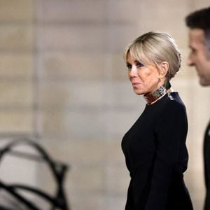 Brigitte Macron et Emmanuel Macron - Dîner d'Etat en l'honneur de Bola Tinubu, Président de la République fédérale du Nigéria et de sa femme Oluremi Tinubu  au Palais de l'Elysée à Paris le 28 Novembre 2024. © Dominique Jacovides/Bestimage