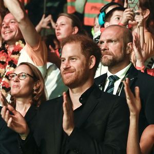 Le prince Harry Duc de Sussex et Meghan Markle, duchesse de Sussex lors de la cérémonie de clôture des Invictus Games 2023 à Dusseldorf le 16 septembre 2023  Action Press / Bestimage