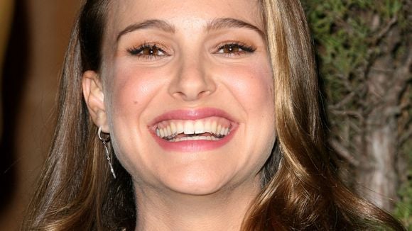 Natalie Portman est devenue une vraie parisienne ! Elle emmène ses 2 enfants dans un espace très populaire de la capitale et unique en Europe