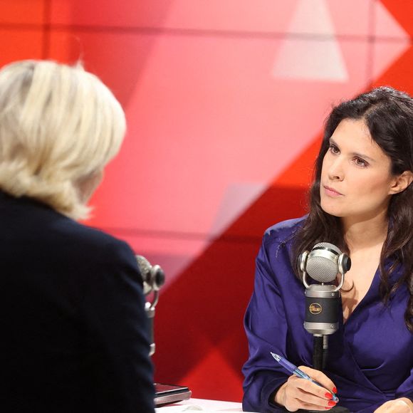 Marine Le Pen est interviewée par Apolline de Malherbe sur RMC/BFMTV à Paris, France, le 04 juillet 2024. Photo par Jerome Domine/ABACAPRESS.COM