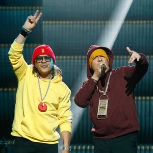 Exclusif - Laurent Gerra (dans son personnage de Booba de contention) lors de l'enregistrement de l'émission "Laurrent Gerra, l'anniversaire événement" présentée par S.Bern et qui sera diffusée le 7 juin 2025 sur France 2, au théâtre Marigny, à Paris, France, le 28 avril 2025. © Clovis-Moreau/Bestimage