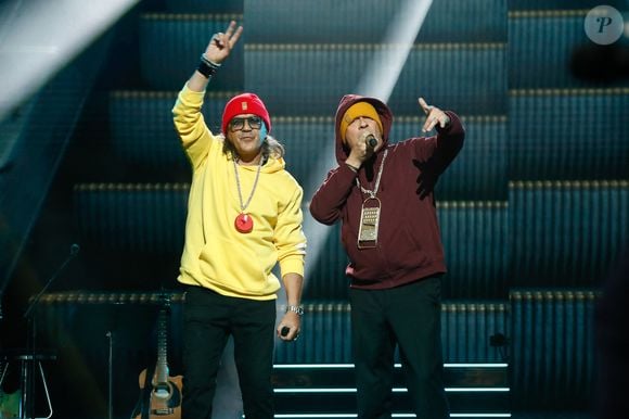 Exclusif - Laurent Gerra (dans son personnage de Booba de contention) lors de l'enregistrement de l'émission "Laurrent Gerra, l'anniversaire événement" présentée par S.Bern et qui sera diffusée le 7 juin 2025 sur France 2, au théâtre Marigny, à Paris, France, le 28 avril 2025. © Clovis-Moreau/Bestimage