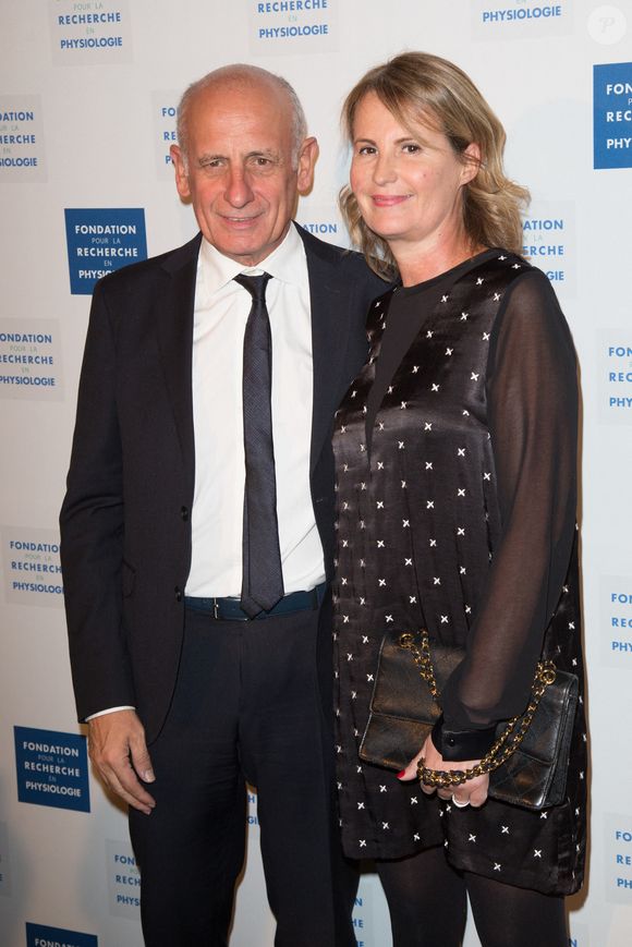 Jean-Michel Aphatie et sa femme Stephanie assistent au diner de gala des Stethos d'Or a l'hotel George V a Paris le 13 mars 2017, Paris, France. Photo by Nasser Berzane/ABACAPRESS.COM