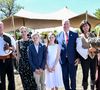 Une visite particulièrement symbolique puisque la commune des Baux-de-Provence fait partie des Sites historiques Grimaldi de Monaco, un réseau de communes en France et en Italie qui ont appartenu à la famille Grimaldi ou à la principauté. 

Le prince Albert II de Monaco, la princesse Charlène de Monaco, le prince Jacques de Monaco, marquis des Baux et la princesse Gabriella de Monaco lors de leur visite officielle aux Baux-de-Provence, France, le 5 septembre 2026. © Bruno Bebert/Bestimage