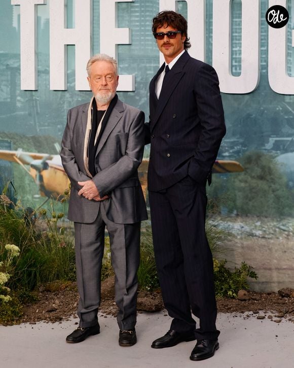 En cet été 2026, le cinéaste britannique revient au sommet de son art avec la sortie du long-métrage "The Dog Stars".

Ridley Scott et Jacob Elordi à l'avant-première de 'The Dog Stars' à Londres, le 20 août 2026.

© Mario Mitsis/SOPA Images via ZUMA Press / Bestimage Wire