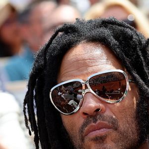 Lenny Kravitz - Célébrités dans les tribunes de la finale homme des Internationaux de France de Tennis de Roland Garros 2026 le 7 juin 2026. © Jacovides-Moreau/Bestimage