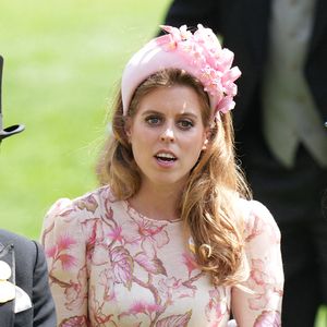 La princesse d'Eugenie a accouché avec quelques semaines d'avance alors que son terme était prévu pour le début du printemps. 

Edoardo Mapelli Mozzi, la princesse Beatrice d'York, Sarah Ferguson, duchesse d'York - La famille royale d'Angleterre aux courses hippiques "Royal Ascot 2024" à Ascot. © Julien Burton / Bestimage