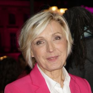 Evelyne Dhéliat - Lancement de la campagne Octobre Rose 2024 sur la Place Vendôme à Paris le 30 septembre 2024, autour d'un spectacle magique et émouvant, mettant en scène des femmes concernées, mis en scène par Amir pour le coup d'envoi de la campagne annuelle de lutte contre les cancers du sein. © Coadic Guirec/Bestimage
