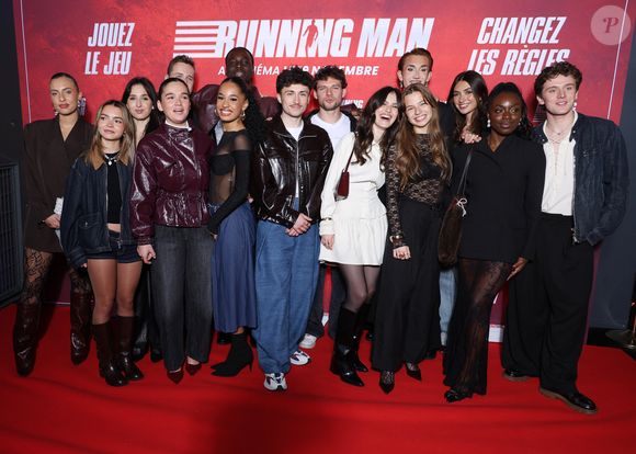 Les élèves de la  Star Academy 2025 (G-D) Mélissa, Ambre, Théo L., Lily, Noah, Léane, Léo, Théo P., Jeanne, Victor, Anouk, Ema, Sarah et Bastiaan lors de la première de Running Man au cinéma UGC Ciné Cité Bercy à Paris le 3 novembre 2025.

© Denis Guignebourg / Bestimage