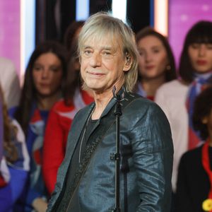 Jean-Louis Aubert - Les célébrités se mobilisent pour la 38ème édition du Téléthon dans les studios de France 2 à Paris © Coadic Guirec / Bestimage